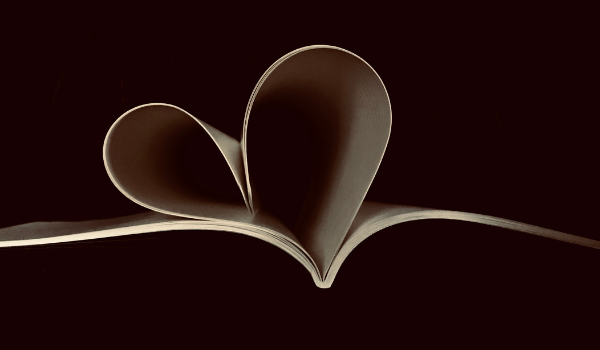 heart valentine with book